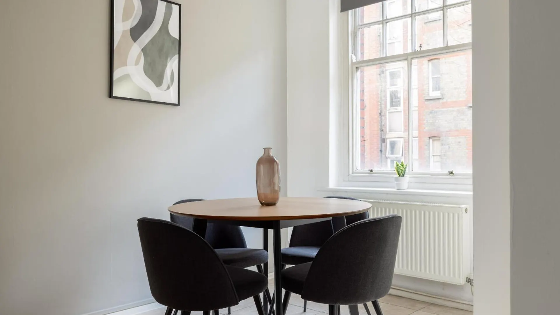 The Shoreditch Collection London Apartment
